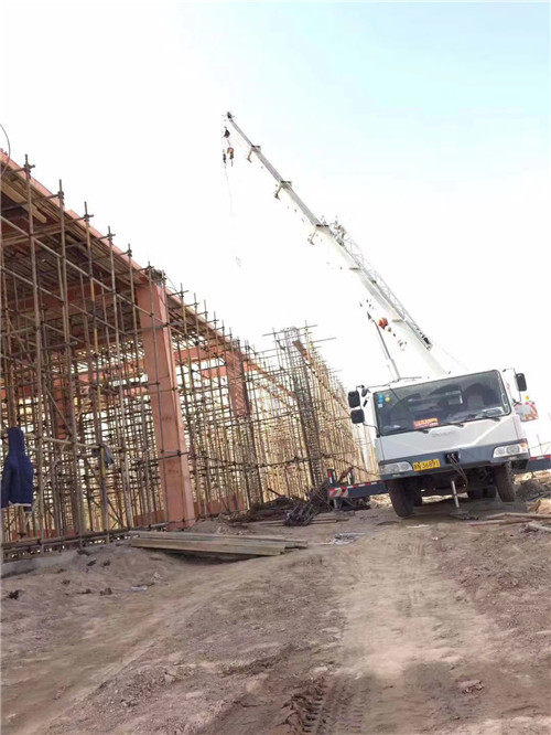 沽源县25 吨、50 吨吊车怎么选？多大重量 / 半径适合对应车型？